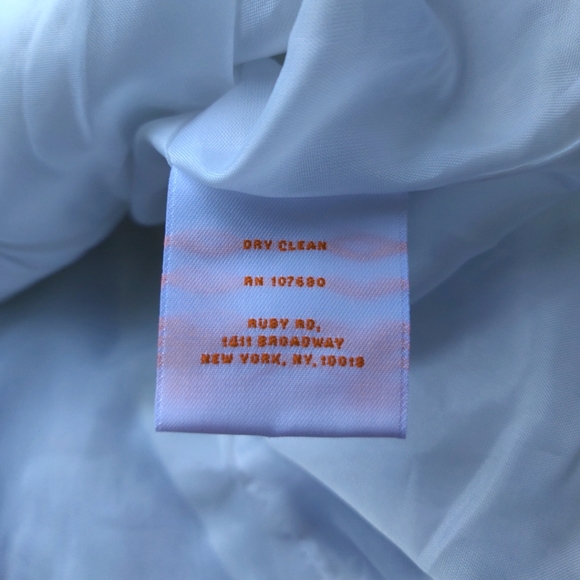 Satin Sequin Jacket Coat Women's Size 14 White Embroidery and Gold Sequins - Picture 4 of 9